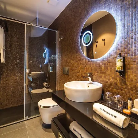 Lux Housing Seculo Xxi منزل للإقامة براغا