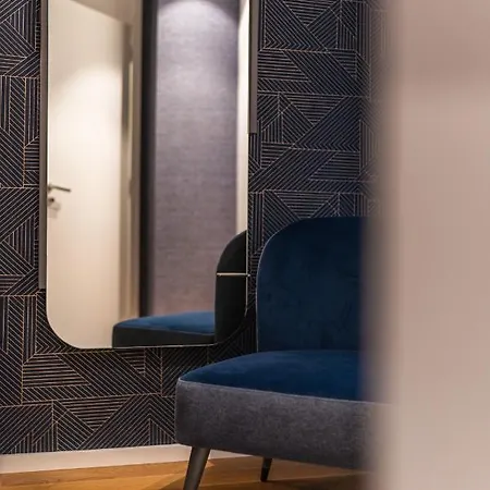 Lux Housing Seculo Xxi *