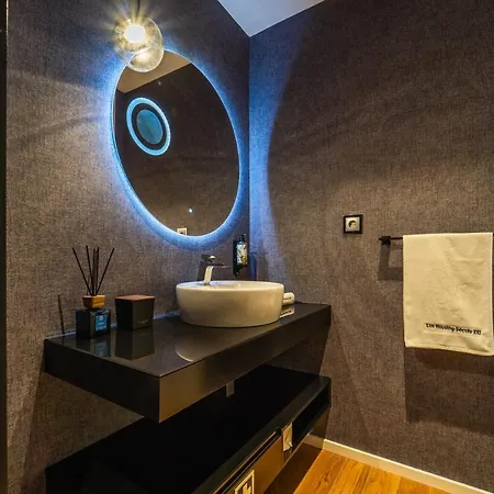 Lux Housing Seculo Xxi Pansiyon *