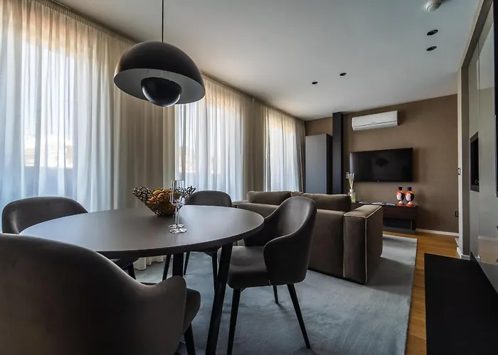 Lux Housing Seculo Xxi 民宿 *