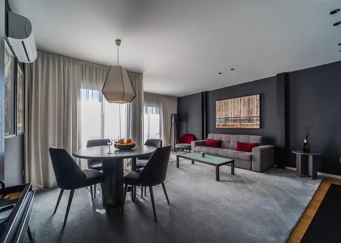 Lux Housing Seculo Xxi 布拉加